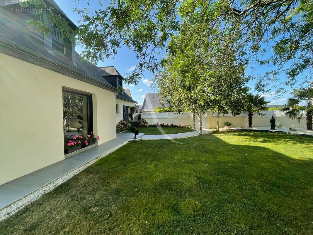 Maison à SAINT-SYLVAIN-D&#039;ANJOU