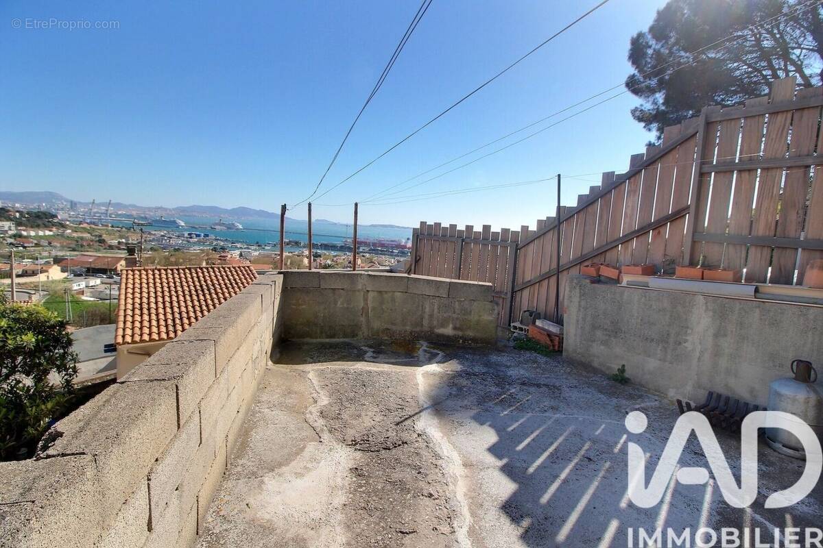 Photo 1 - Maison à MARSEILLE-16E