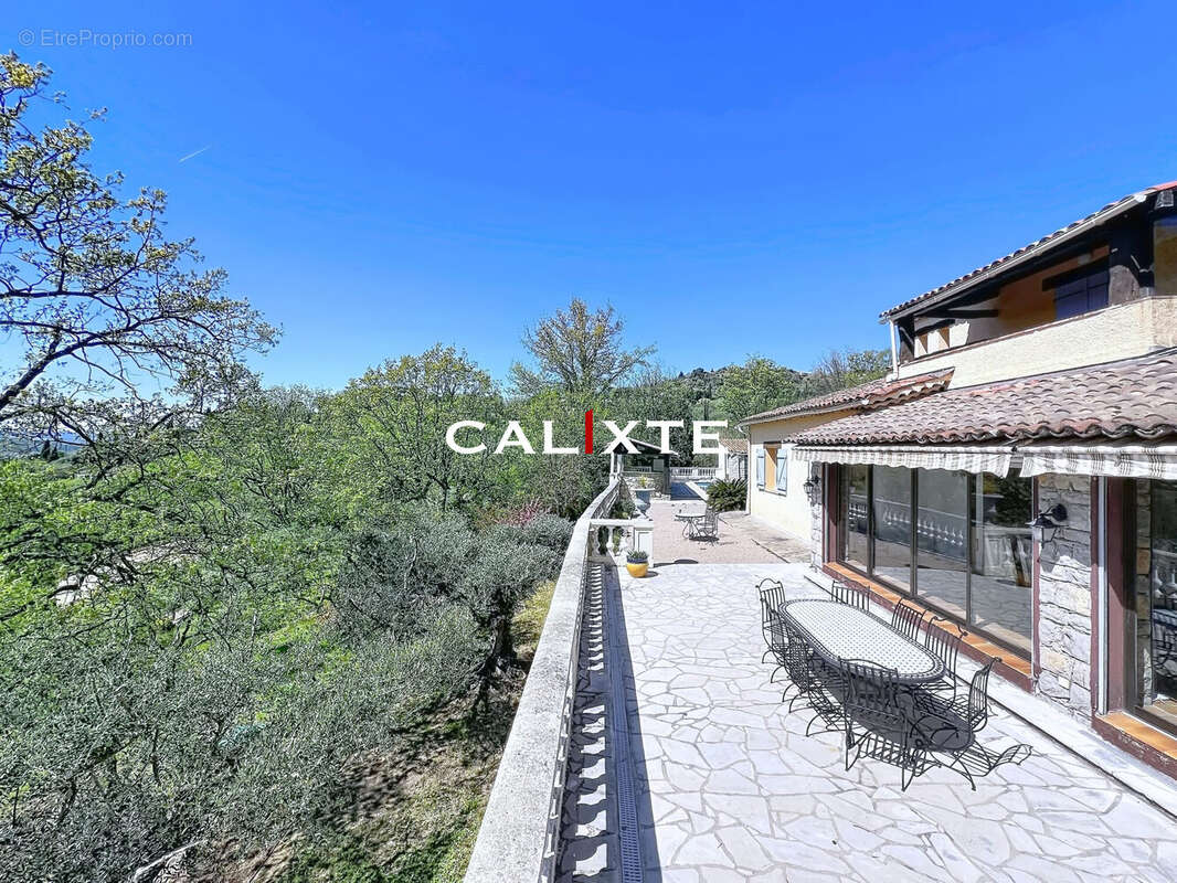 Maison à MONTAUROUX