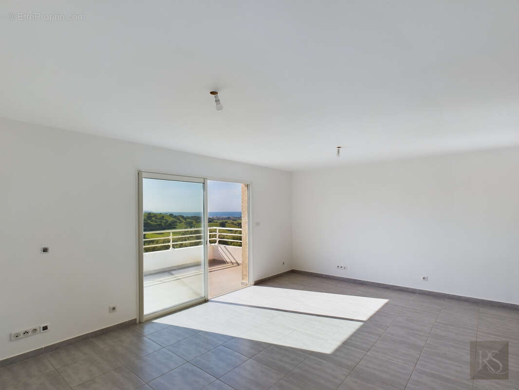 Appartement à BASTELICACCIA