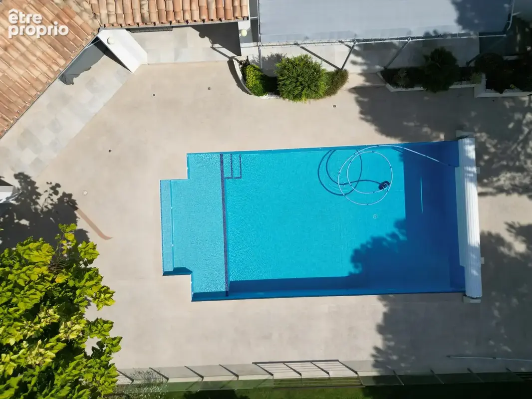 Poussan, villa familiale sur terrain de 1934m2 avec piscine, - photo 5