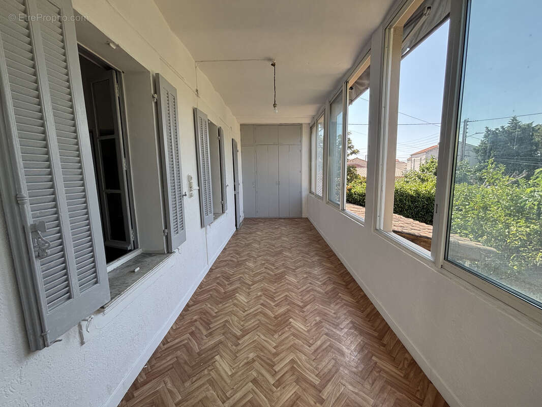 Exclusivité  Toulon La Loubière maison 146 m2 avec garage sur terrain piscinable - photo 16