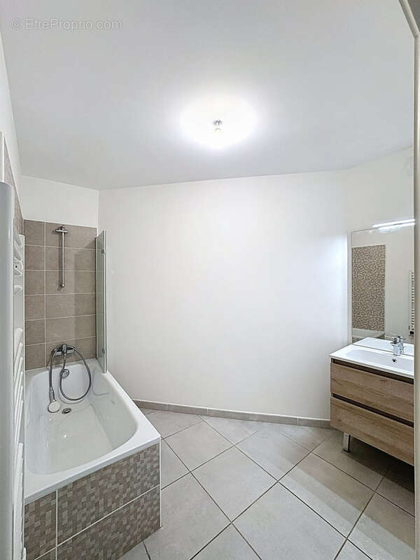 Appartement à TRETS