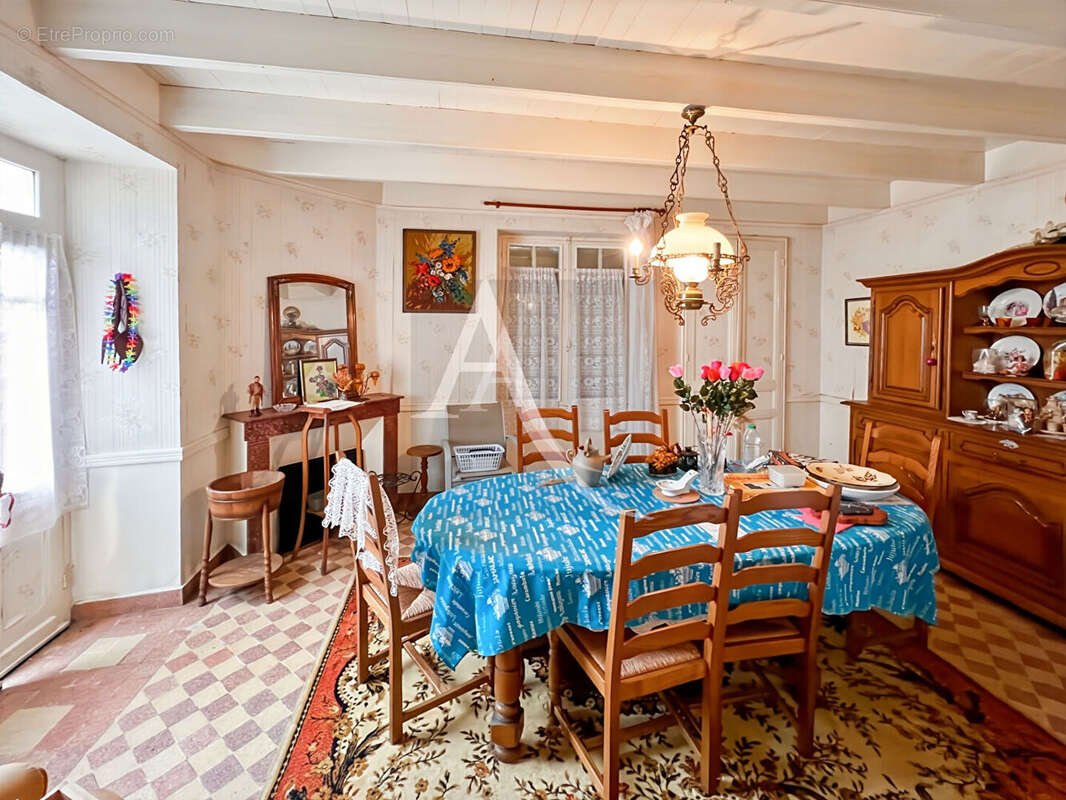 Maison à MONSEMPRON-LIBOS