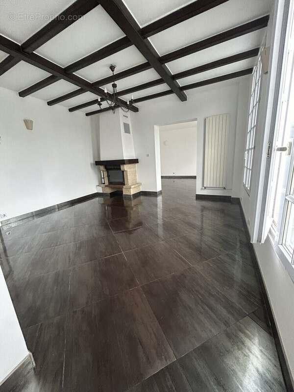 Appartement à MONTREUIL