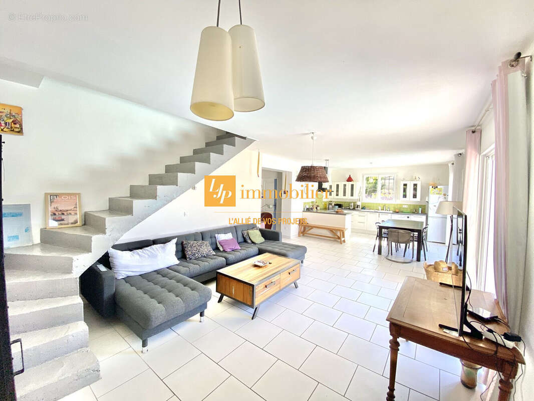 Maison à LES MATELLES