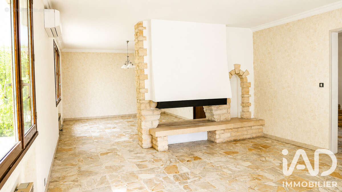 Maison 122 m² à Saint-Paul-Trois-Chateaux  - photo 6