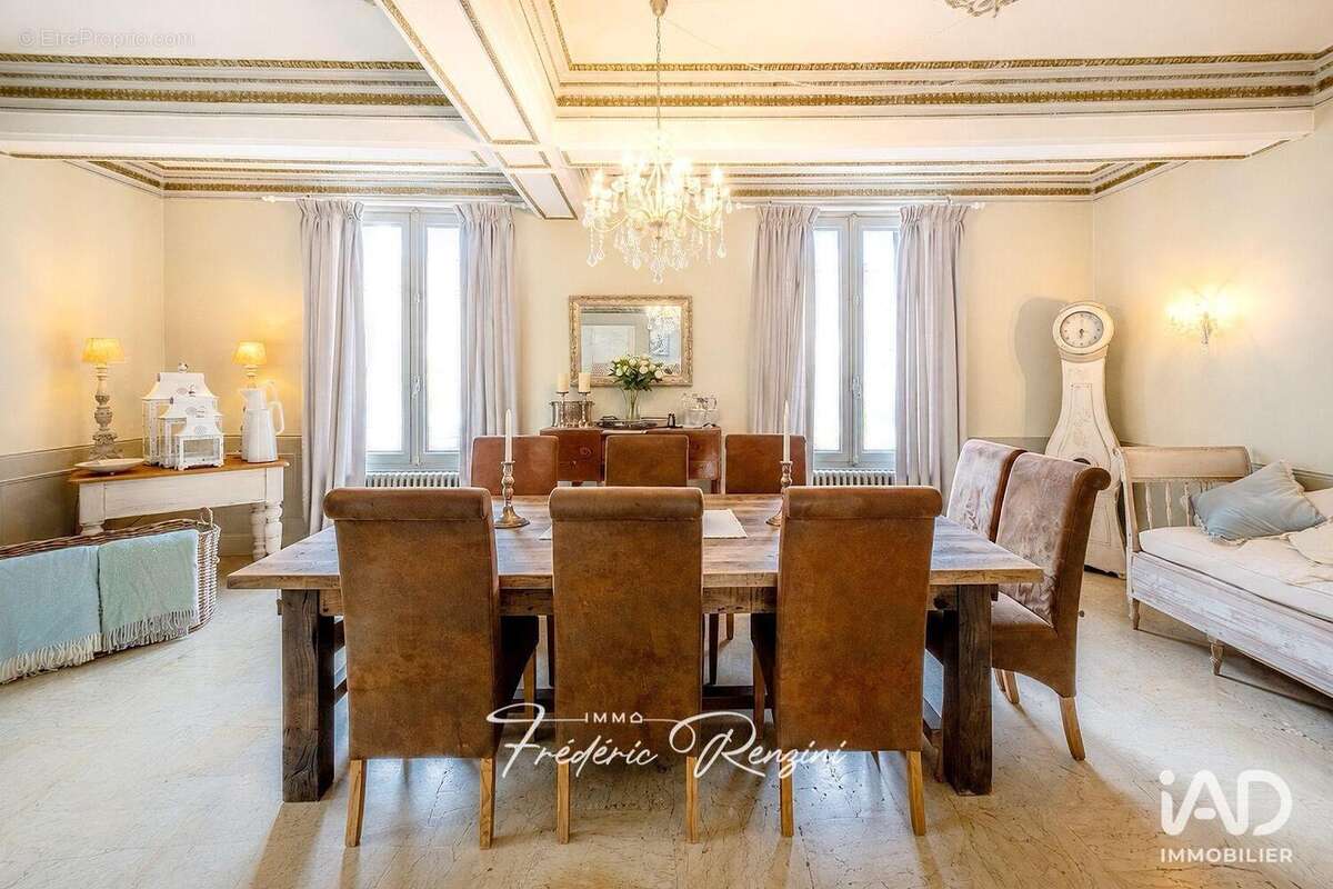 Maison 435 m² à Bize-Minervois  - photo 6