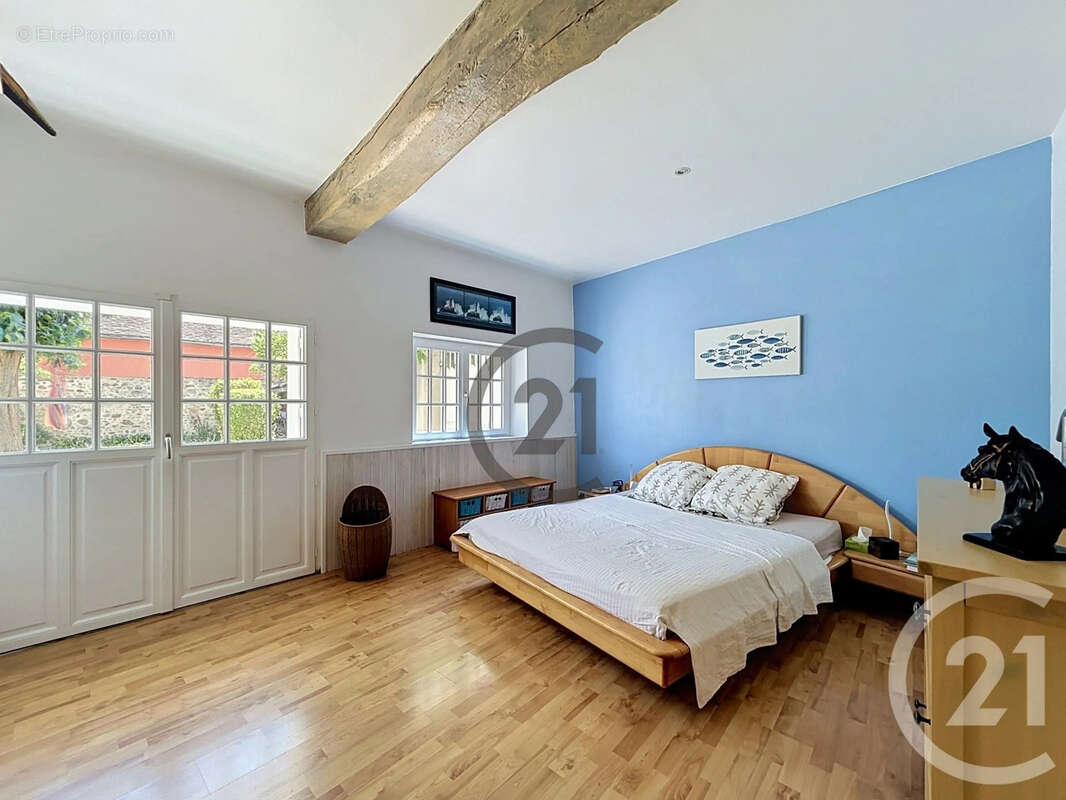Maison 141 m² à Villeblevin  - photo 9