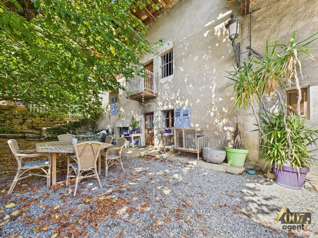 Maison à LE BOURGET-DU-LAC