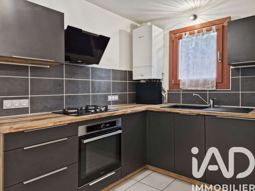 Photo 3 - Appartement à SAINT-ALBAN-LEYSSE