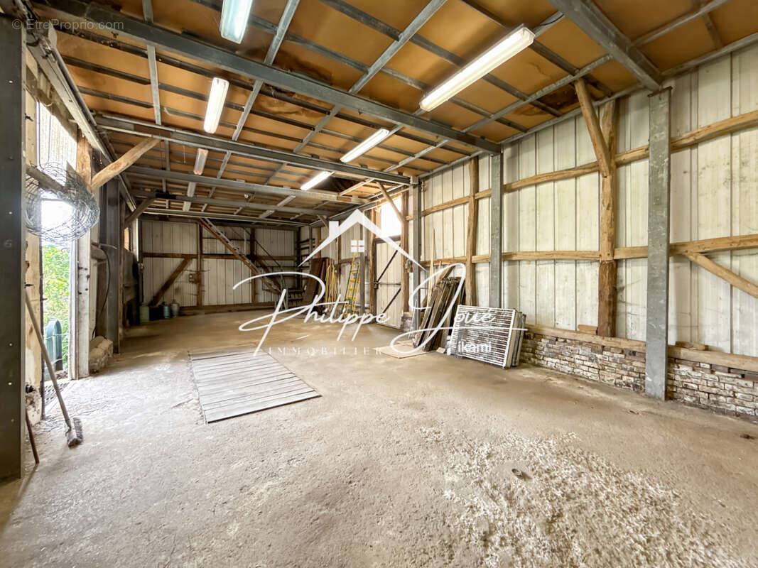 Maison à AIX-EN-OTHE