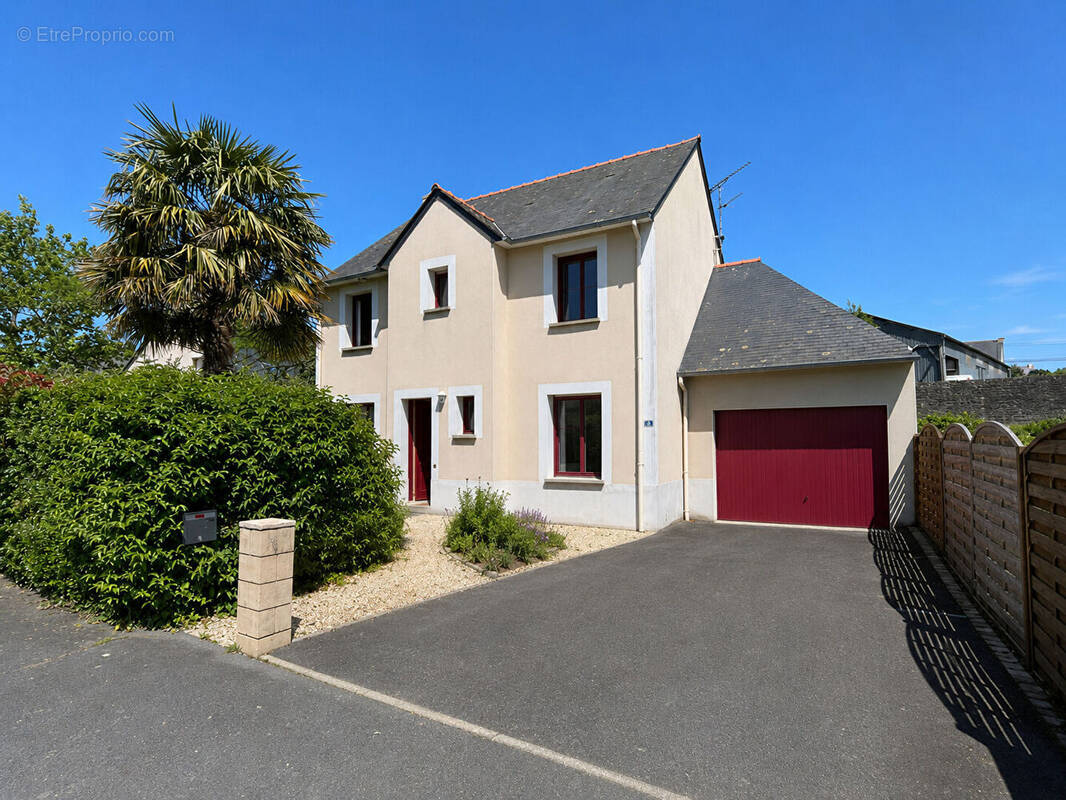 Maison à DOL-DE-BRETAGNE