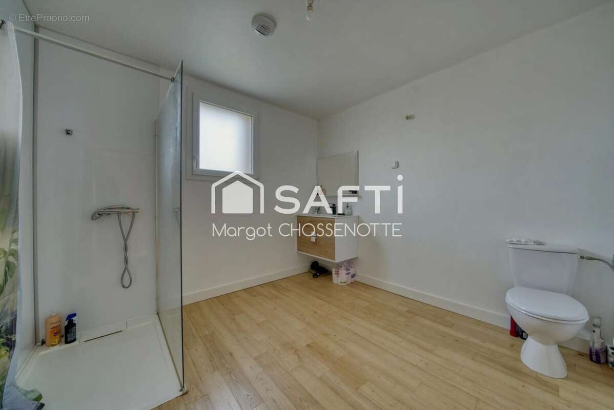 Maison 119 m² à Sainte-Meme  - photo 9