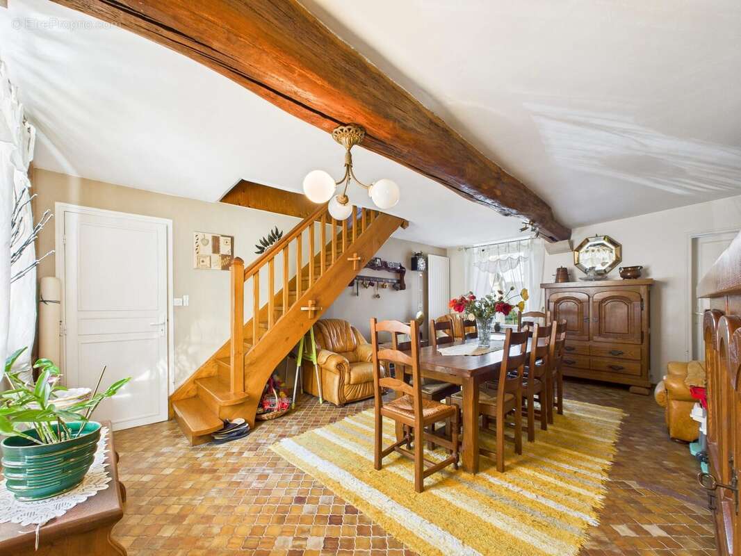 Maison à LA MOTTE-TILLY