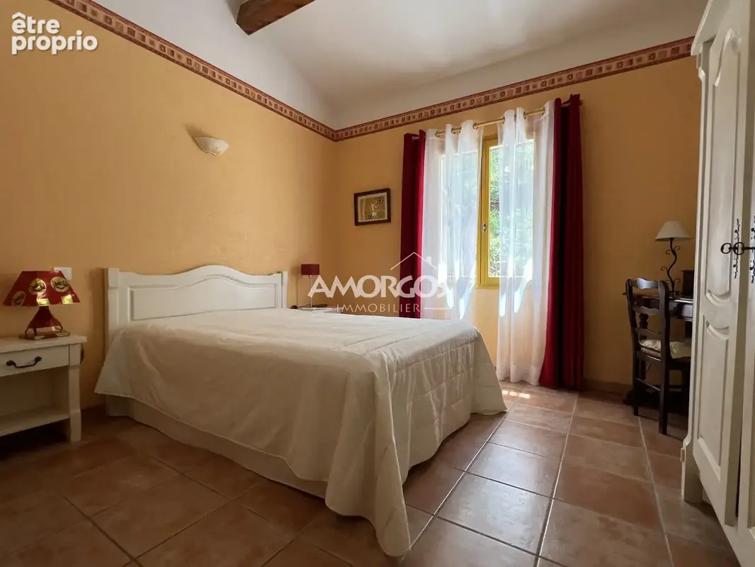 **LE BEAUSSET - Villa Provençale de Rêve** - photo 8