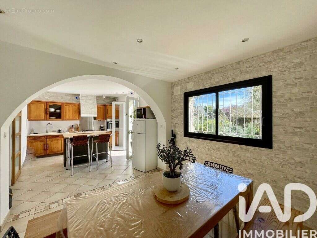 Photo 8 - Maison à JUILLAN