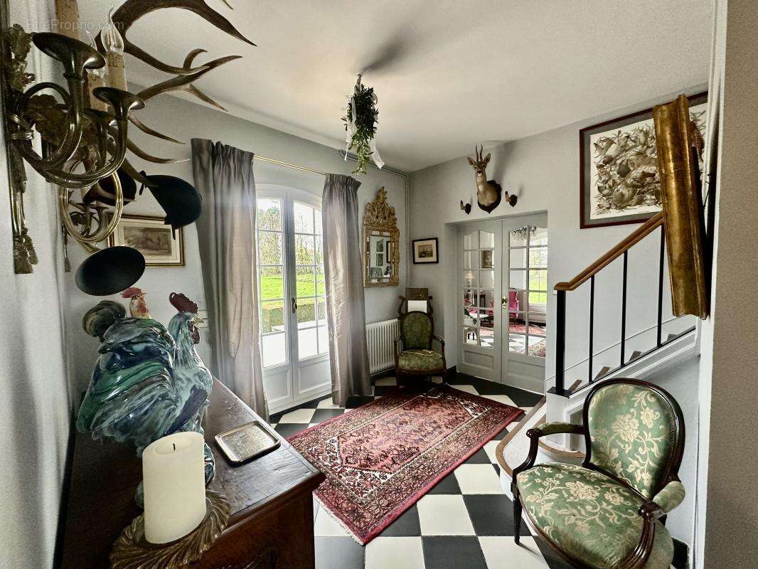 Maison à SAINT-MARTIN-EN-CAMPAGNE