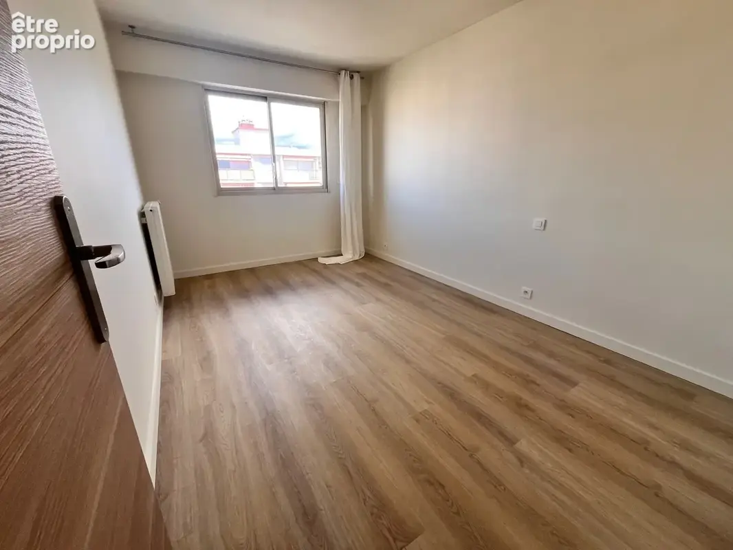 Dernier etage vue mer - 4 pièces rénové cros de cagnes - photo 9