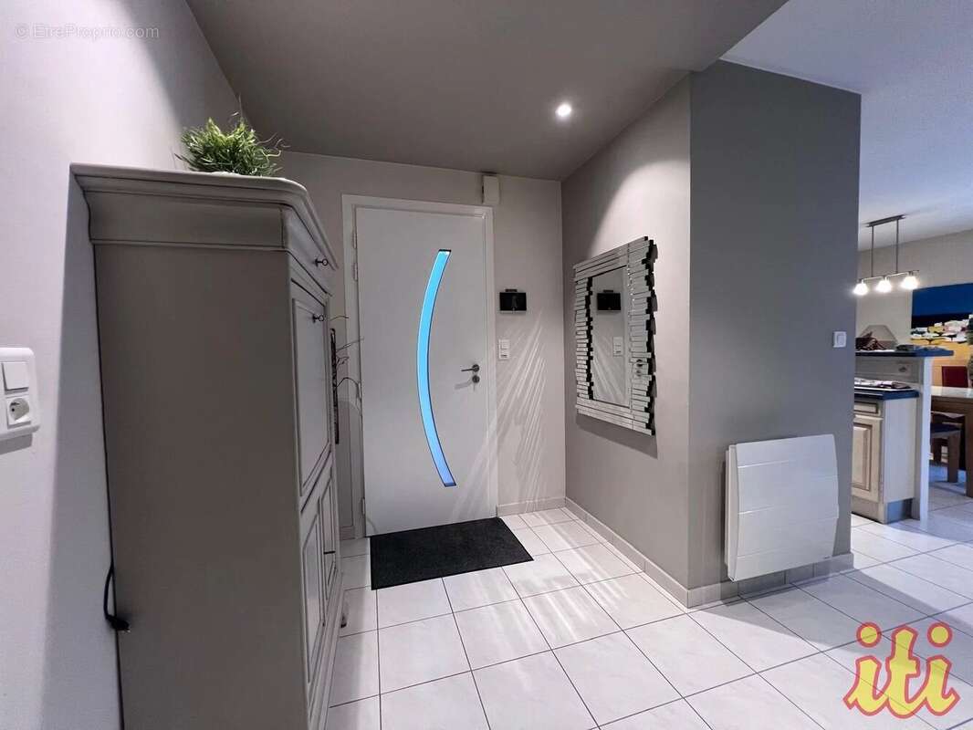 Maison à TALMONT-SAINT-HILAIRE