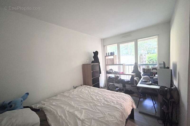 Appartement à vendre 5 pièces - Rez de jardin - CALME - PARKINGS - PROCHE DES COMMODITES - photo 15