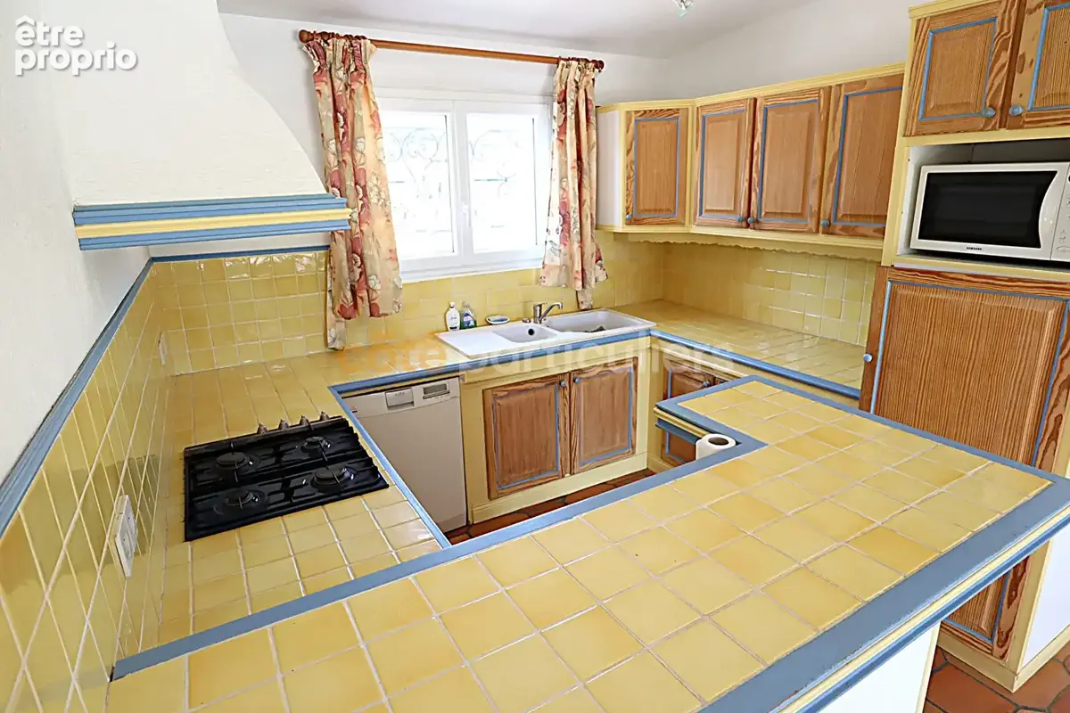 Villa 5 pièce(s) 110 m2 avec piscine et jacuzzi sur terrain  1625m² - photo 9