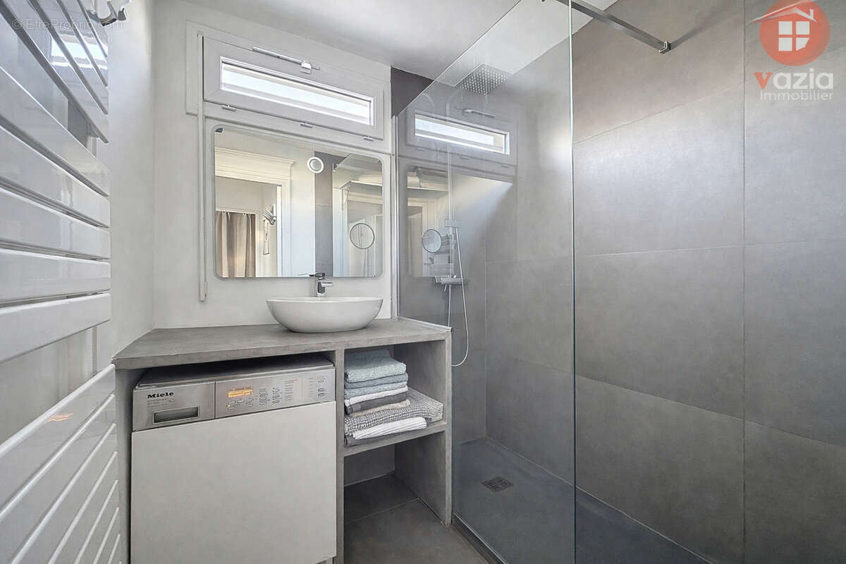 Appartement à PUTEAUX