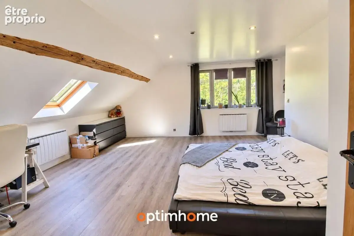Moulin du XIIIe siècle – 600 m² – 20 couchages – Fort potentiel gîtes / événementiel – 1h de Paris - photo 18