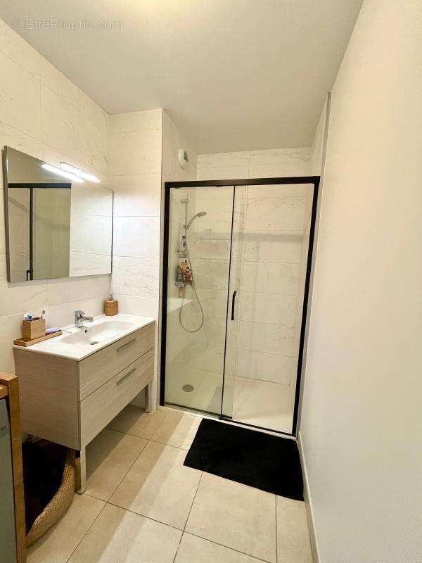 Appartement à CASTELNAU-LE-LEZ