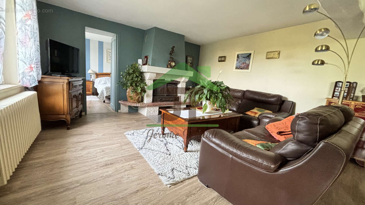 Maison à ARROU