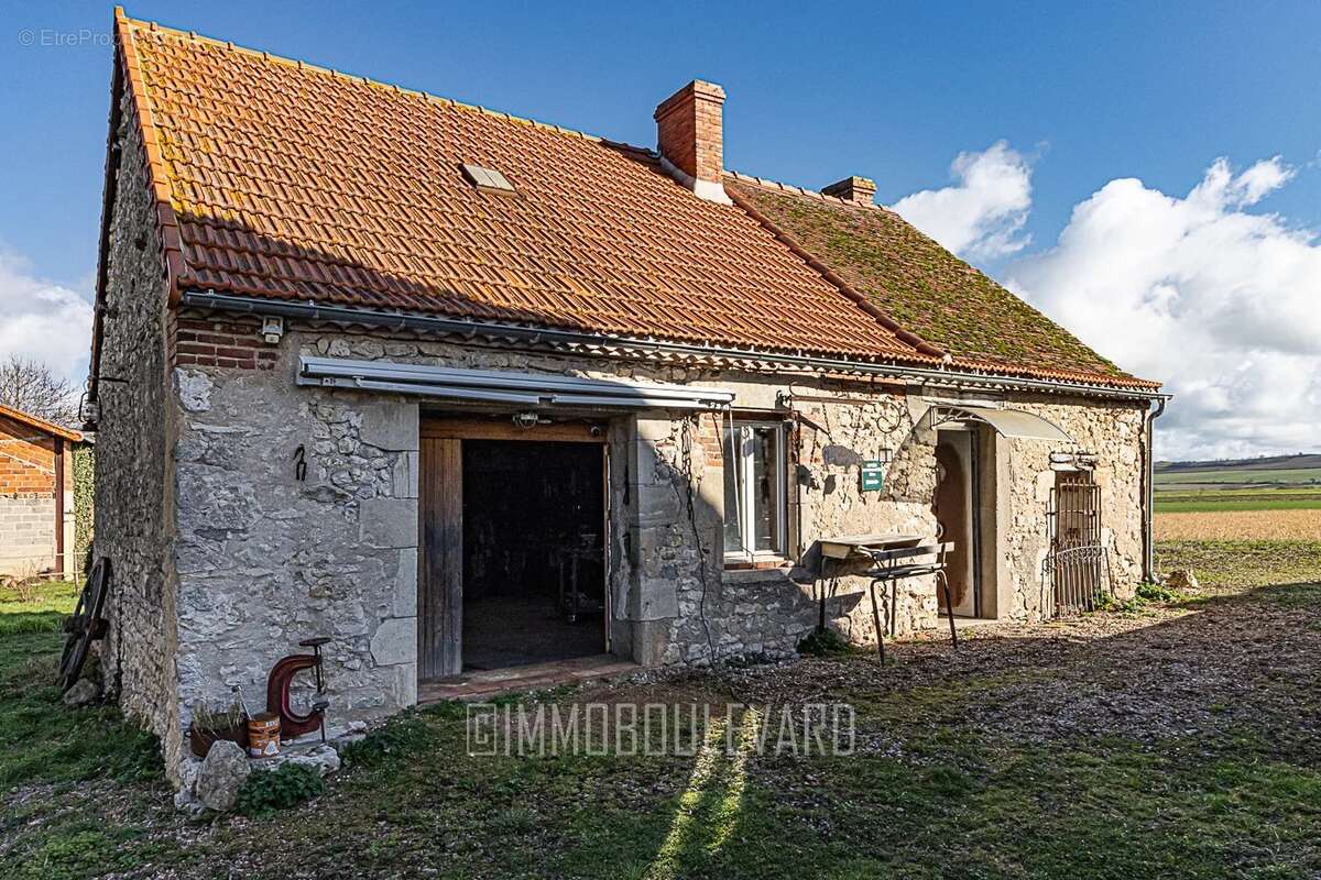 Maison à TAXAT-SENAT