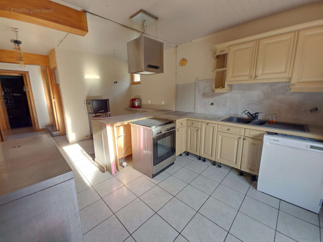 Maison à LA LECHERE