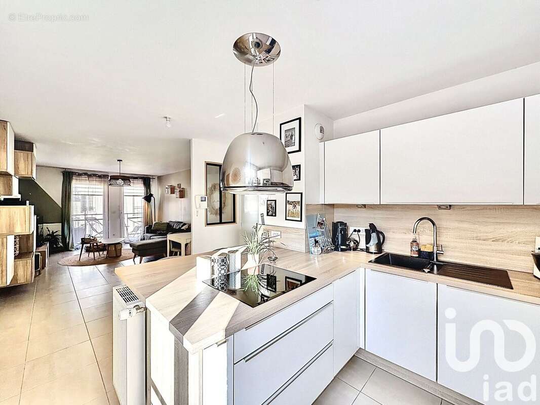 Photo 2 - Appartement à OZOIR-LA-FERRIERE