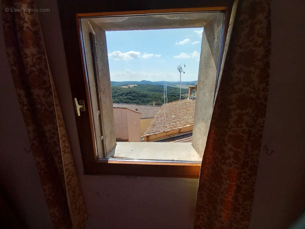 Grande Maison de vilage avec vue. - photo 19