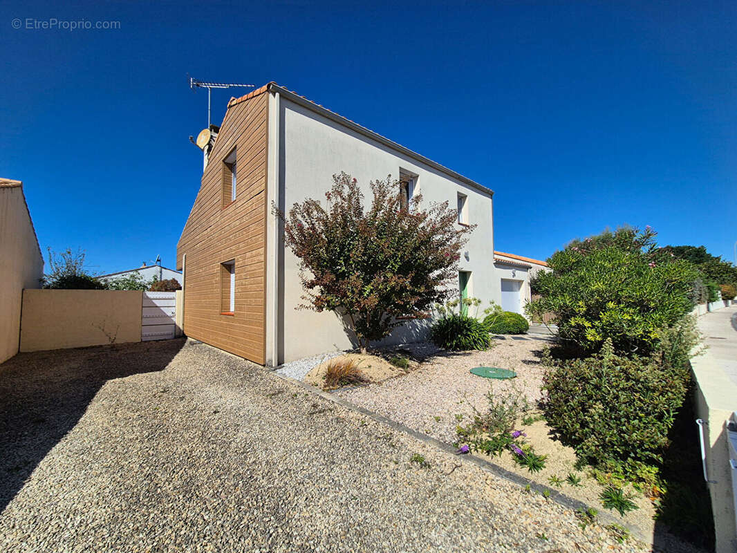 Maison à SAINT-HILAIRE-DE-RIEZ