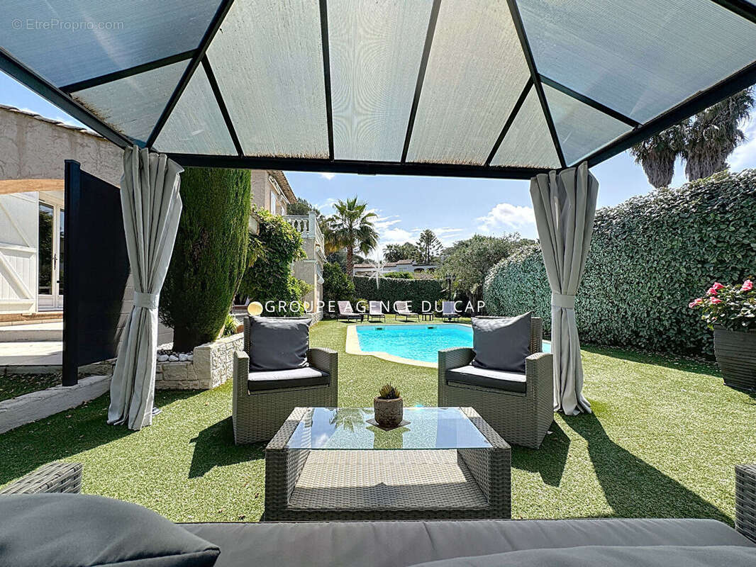 Maison à SAINT-RAPHAEL