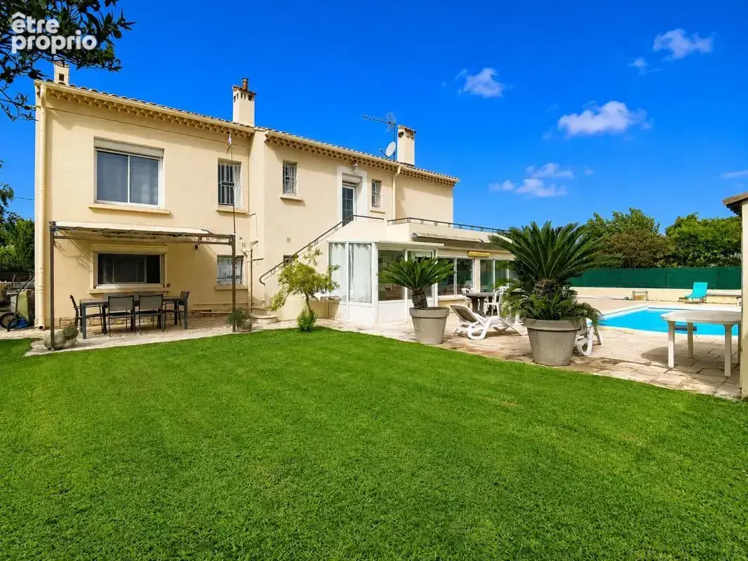 Ollioules (83190) Maison type 7 de 180m²  avec jardin et piscine - photo 2