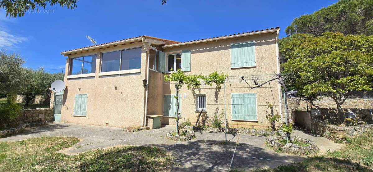 Maison à TOURTOUR