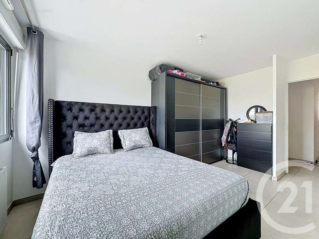 Appartement à SAINT-FONS