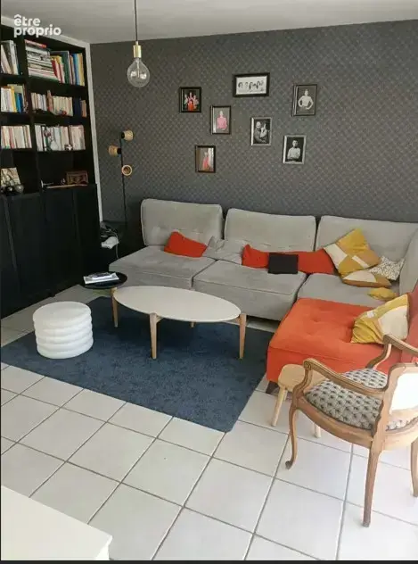 St malo du Bois , pavillon de plain pied de 2004, 4 chambres, garage, 960 m2 terrain, panneaux  photovoltaique - photo 4