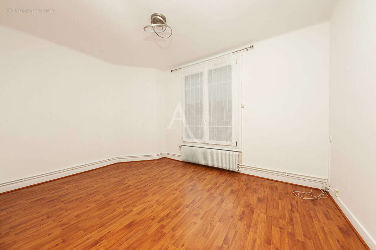 Appartement à BROU-SUR-CHANTEREINE