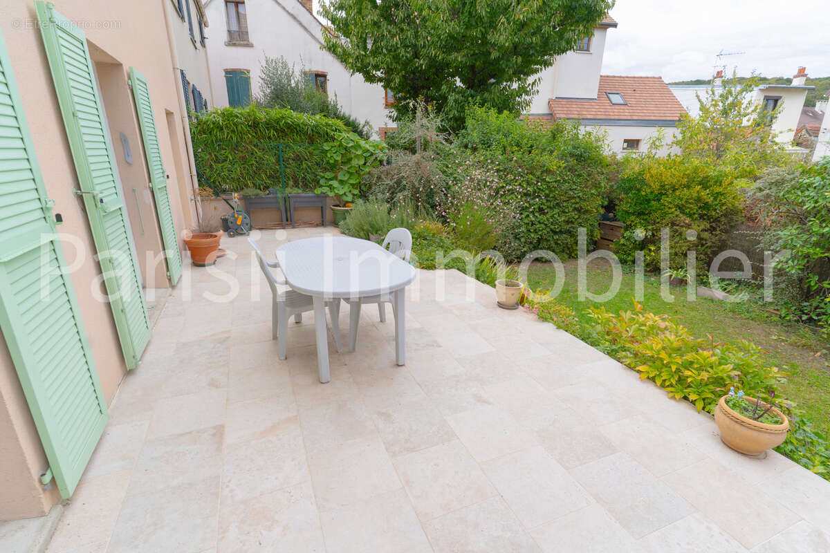 Maison à CORMEILLES-EN-PARISIS