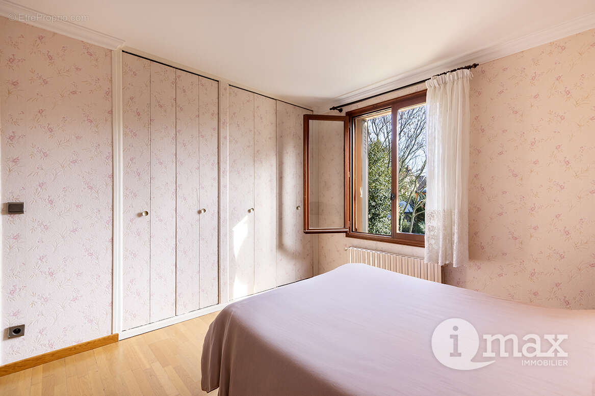 Maison à BOIS-COLOMBES