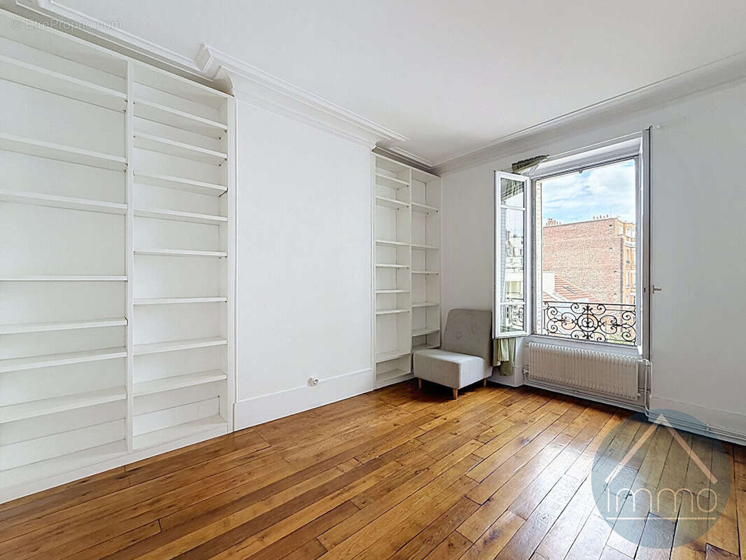 Appartement à ASNIERES-SUR-SEINE
