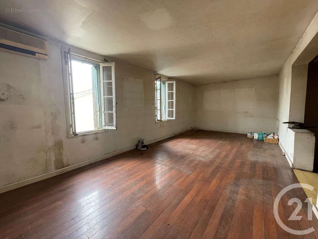 Maison 87 m² à Coutras  - photo 3