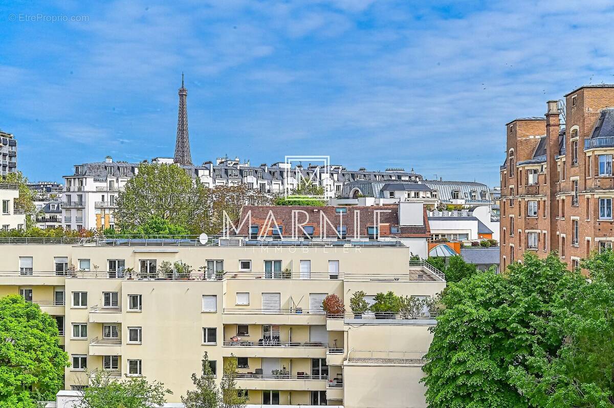 Appartement à PARIS-15E