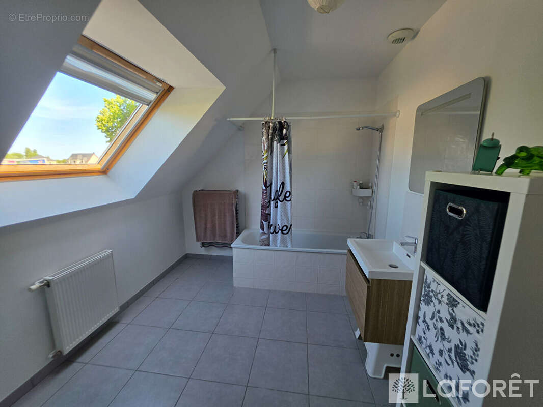 Maison à MERVILLE-FRANCEVILLE-PLAGE