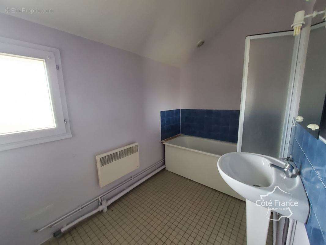 Maison à VIREUX-MOLHAIN