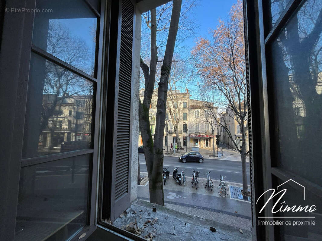 Commerce à NIMES