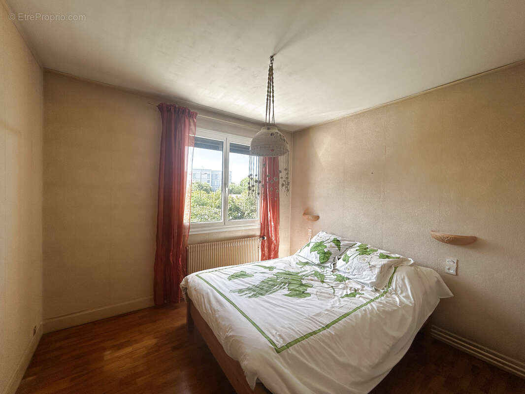Idéalement placée ! - photo 6
